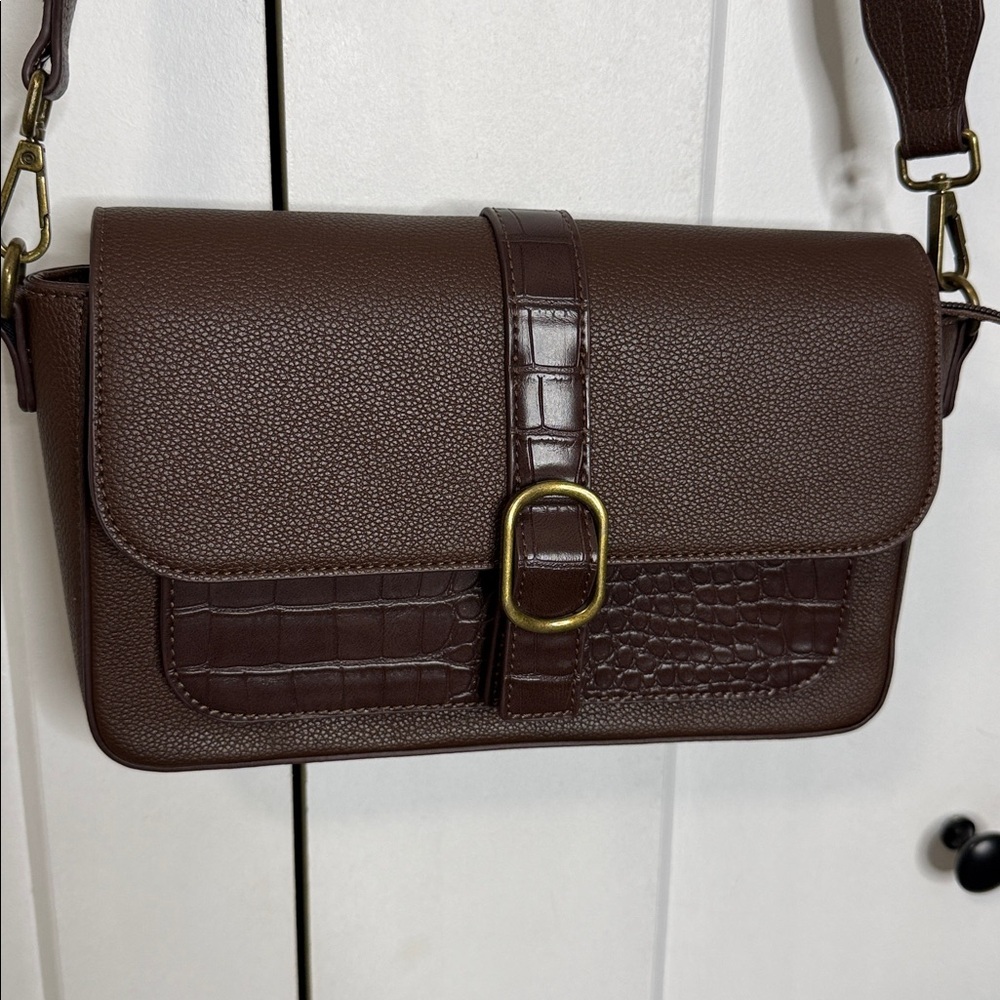 Espe "Ava" Crossbody Bag in Brown Chocolate - Faux Leather - croc Embossed